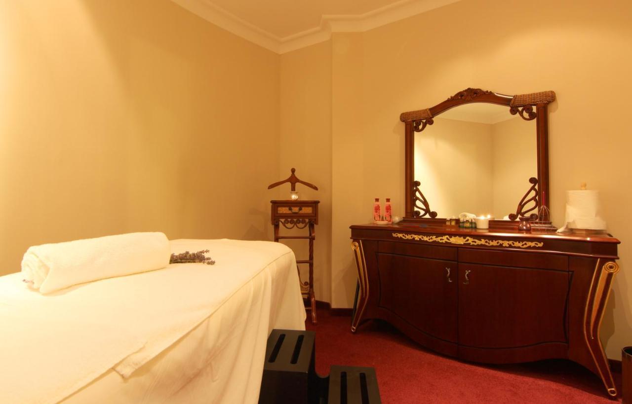 Hotel The Vineyards Boutique & Aheloy